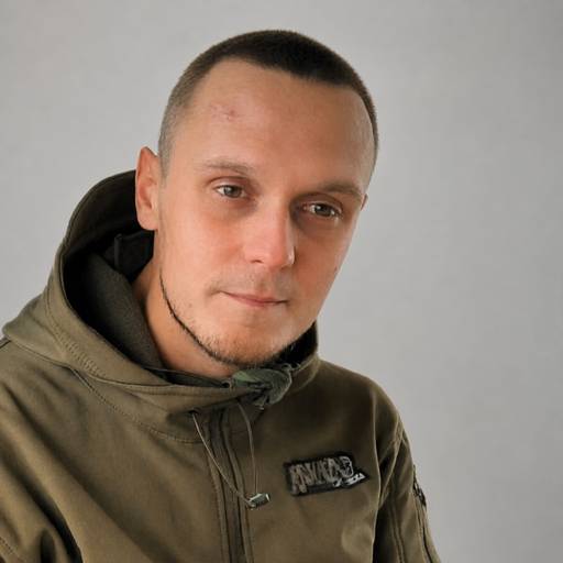 Александр Ермилов