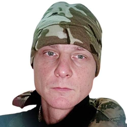 Денис Банин