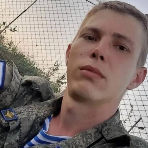 Андрей Степанов